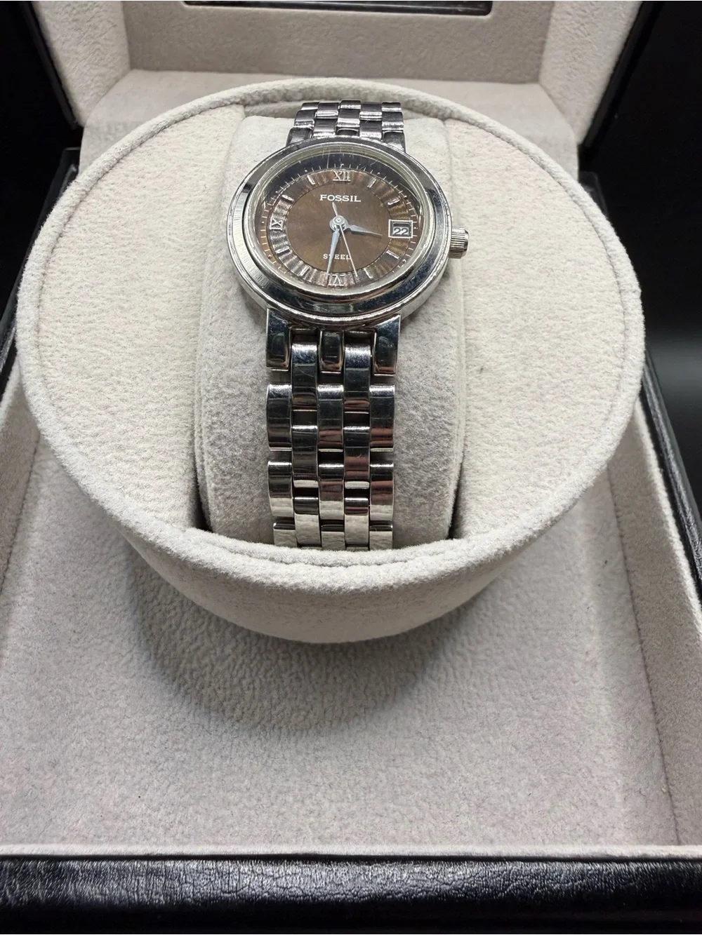 Fossil steel fs